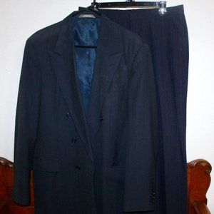 Haggar Imperial Gentlemen's Fit 2-Piece Suit